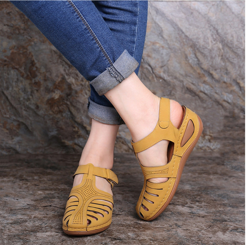 Soft PU Leather Closed Toe Vintage Anti-Slip Sandals