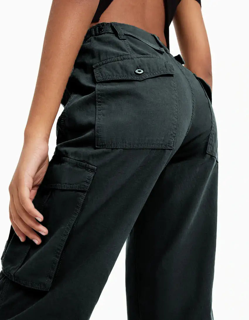 Pantalones cargo mejorados para mujer